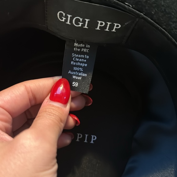 Gigi Pip Dakota Triangle Hat - black - Picture 4 of 6